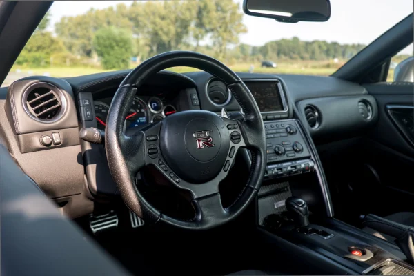Foto 2 van fotogallerij Nissan GT-R uit 2012
