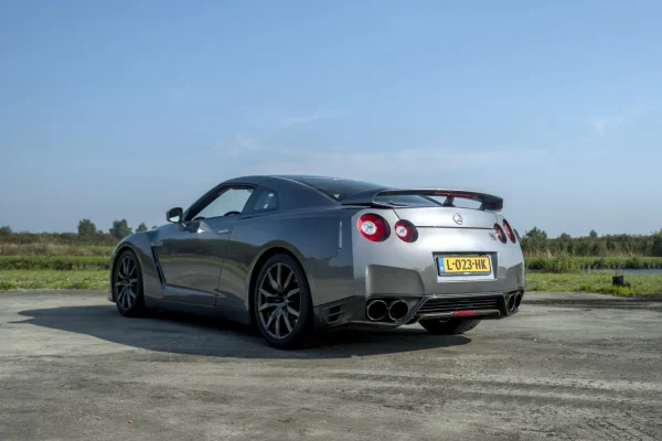 Foto 5 van fotogallerij Nissan GT-R uit 2012