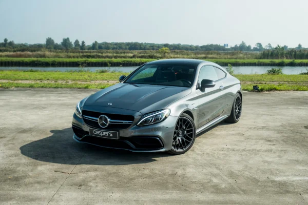 Foto 5 van fotogallerij Mercedes-Benz AMG C63 Coupé uit 2017