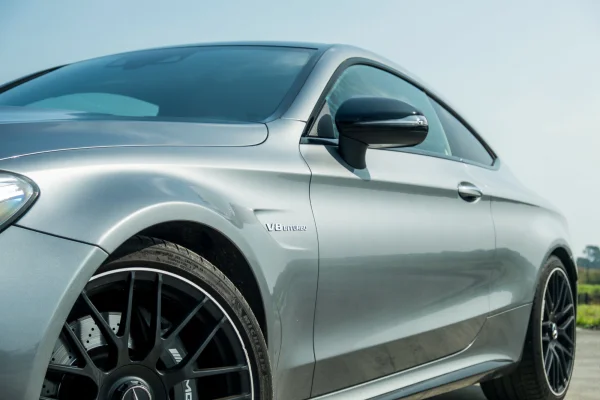 Foto 13 van fotogallerij Mercedes-Benz AMG C63 Coupé uit 2017