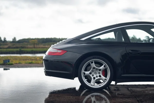 Foto 17 van fotogallerij Porsche 911 Targa uit 2008