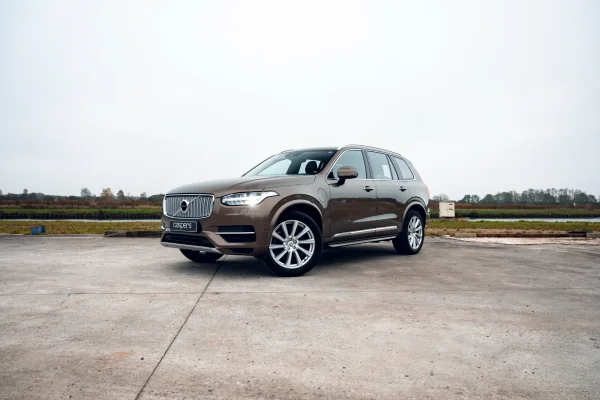 Foto 29 van fotogallerij Volvo XC90 T8 uit 2016