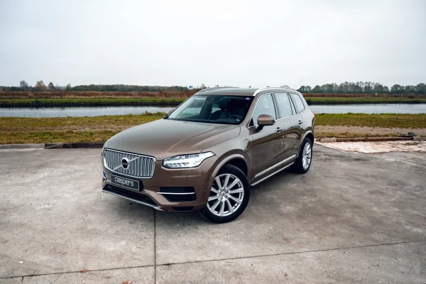 Foto 3 van fotogallerij Volvo XC90 T8 uit 2016