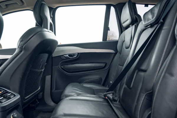 Foto 17 van fotogallerij Volvo XC90 T8 uit 2016