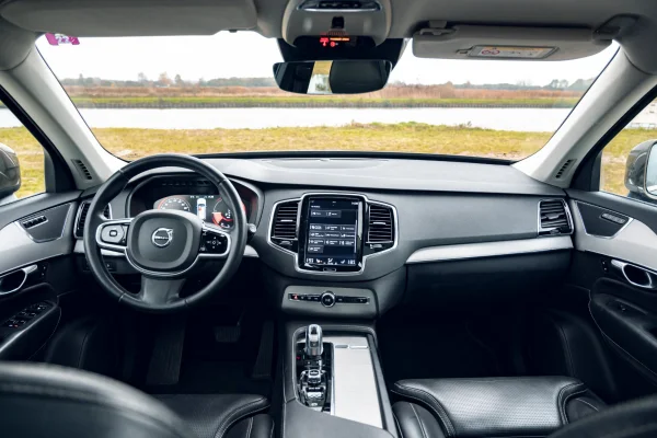 Foto 13 van fotogallerij Volvo XC90 T8 uit 2016