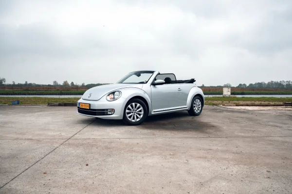 Foto 16 van fotogallerij Volkswagen Beetle uit 2014