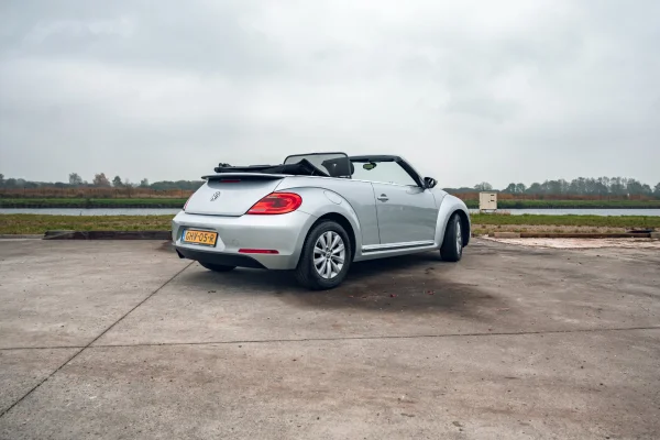 Foto 27 van fotogallerij Volkswagen Beetle uit 2014