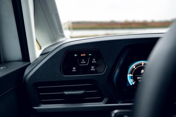 Foto 18 van fotogallerij Volkswagen Caddy Maxi uit 2024