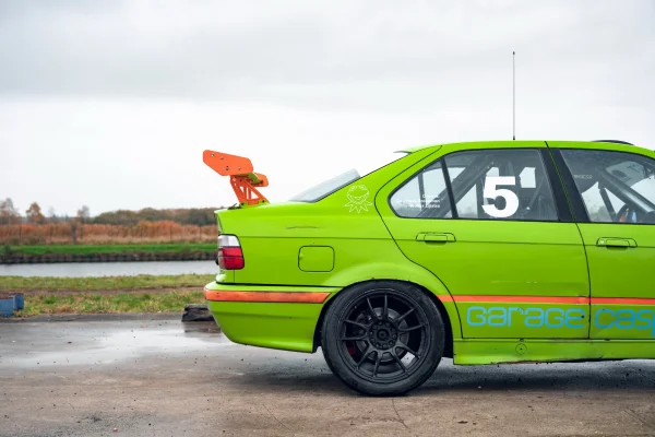 Foto 10 van fotogallerij BMW E36 325i Raceauto uit 1995