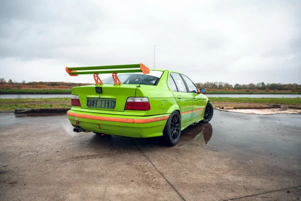 Foto 6 van fotogallerij BMW E36 325i Raceauto uit 1995