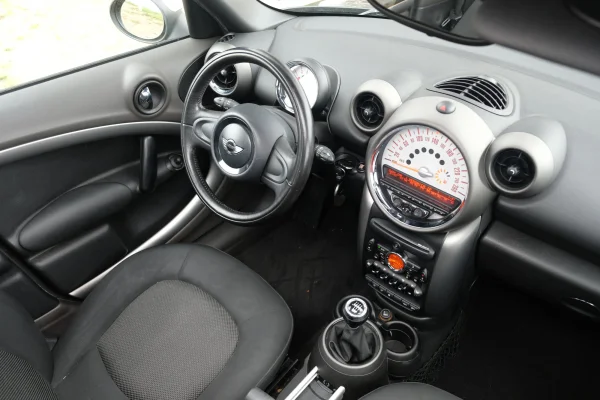 Foto 2 van fotogallerij MINI Countryman uit 2010