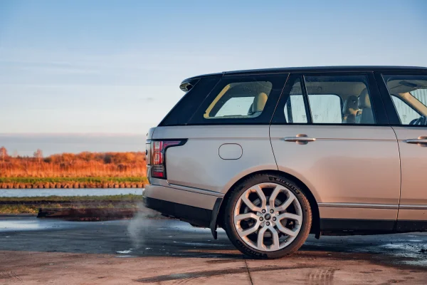 Foto 8 van fotogallerij Land Rover Range Rover uit 2013
