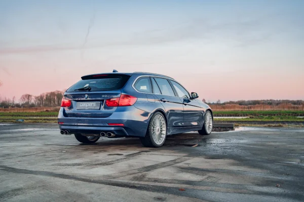 Foto 4 van fotogallerij Alpina B3 Bi-turbo Touring Allrad uit 2014