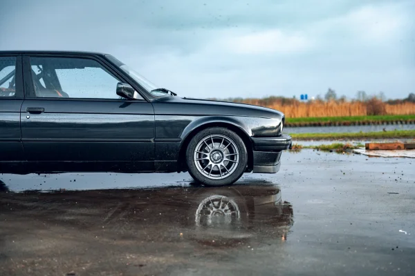 Foto 8 van fotogallerij BMW E30 325i uit 1987