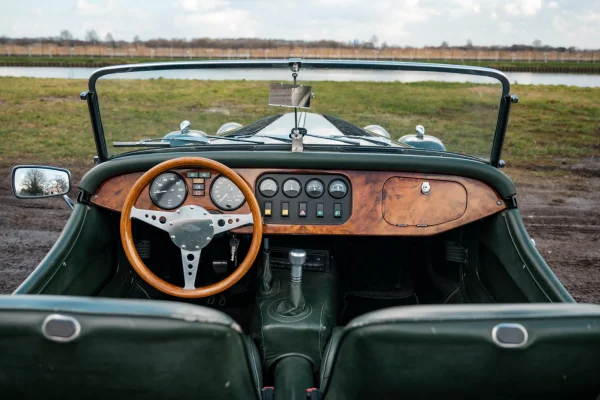 Foto 14 van fotogallerij Morgan Plus 2.0 4 2-seater uit 1993