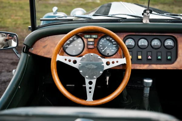 Foto 15 van fotogallerij Morgan Plus 2.0 4 2-seater uit 1993