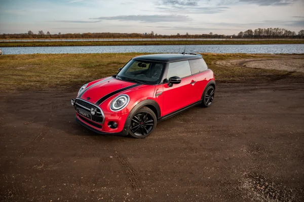 Foto 4 van fotogallerij MINI Cooper uit 2019