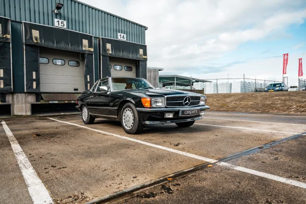 Foto 4 van fotogallerij Mercedes-Benz 560 SL uit 1986