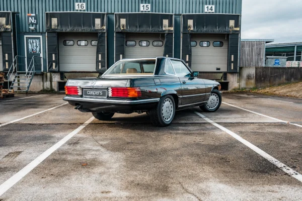 Foto 1 van fotogallerij Mercedes-Benz 560 SL uit 1986