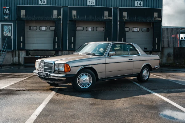 Foto 5 van fotogallerij Mercedes-Benz Mercedes 280CE uit 1985