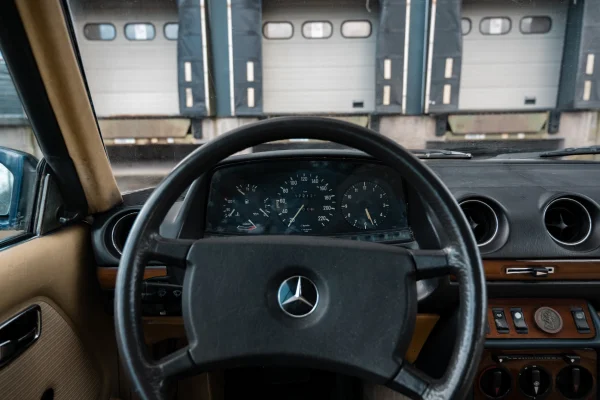 Foto 17 van fotogallerij Mercedes-Benz Mercedes 280CE uit 1985