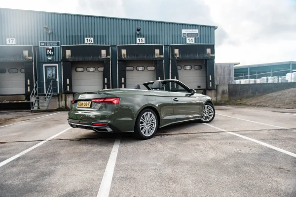 Foto 36 van fotogallerij Audi A5 Cabriolet 40 TFSI uit 2023