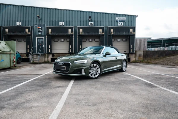 Foto 40 van fotogallerij Audi A5 Cabriolet 40 TFSI uit 2023