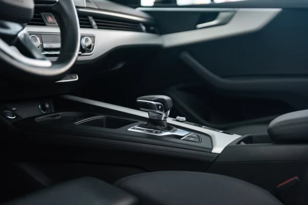 Foto 18 van fotogallerij Audi A5 Cabriolet 40 TFSI uit 2023