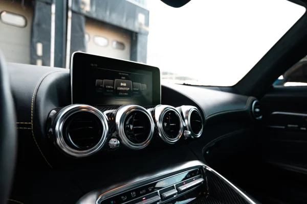 Foto 21 van fotogallerij Mercedes-Benz AMG GT S uit 2015