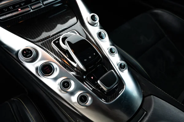 Foto 25 van fotogallerij Mercedes-Benz AMG GT S uit 2015