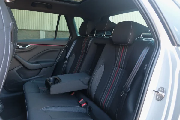 Foto 29 van fotogallerij Skoda Kamiq Monte Carlo uit 2024