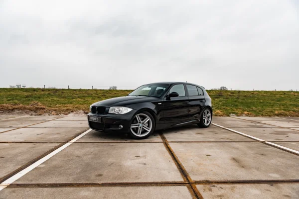 Foto 21 van fotogallerij BMW 1-serie 130i uit 2007