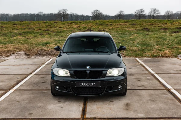 Foto 11 van fotogallerij BMW 1-serie 130i uit 2007