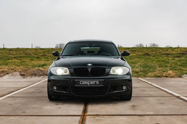 Foto 1 van fotogallerij BMW 1-serie 130i uit 2007