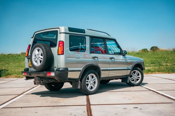 Foto 1 van fotogallerij Land Rover Discovery 4.6 V8 uit 2002