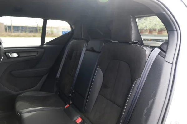 Foto 27 van fotogallerij Volvo XC40 T4 Recharge uit 2022