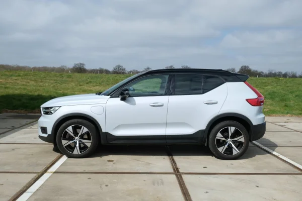 Foto 5 van fotogallerij Volvo XC40 T4 Recharge uit 2022