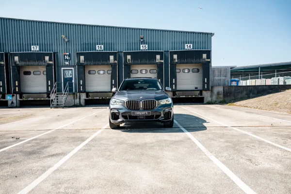 Foto 3 van fotogallerij BMW X5 M50i uit 2019