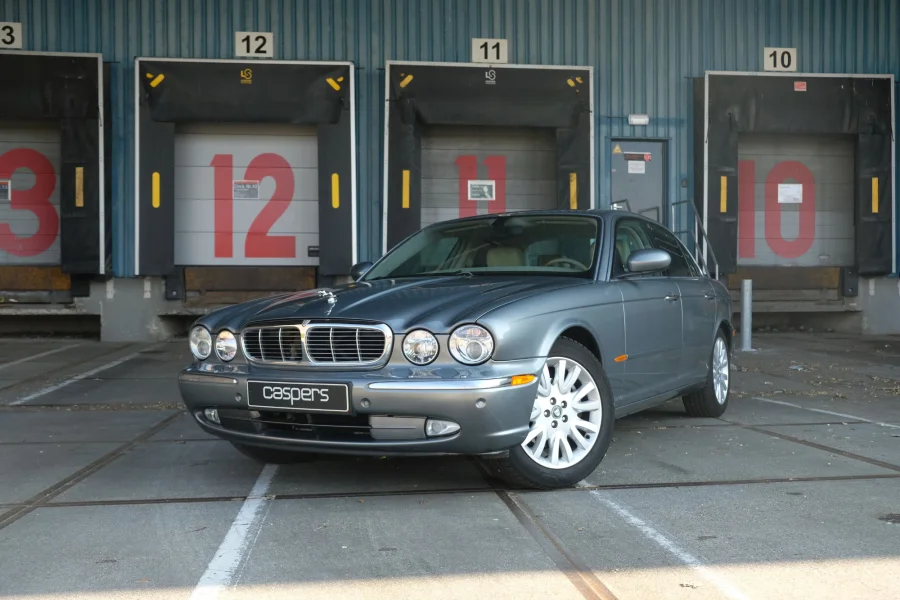 Foto 0 van fotogallerij Jaguar XJ 4.2 V8 uit 2004