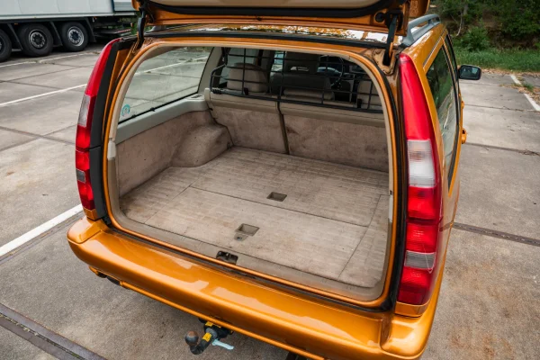 Foto 15 van fotogallerij Volvo V70 R uit 1998