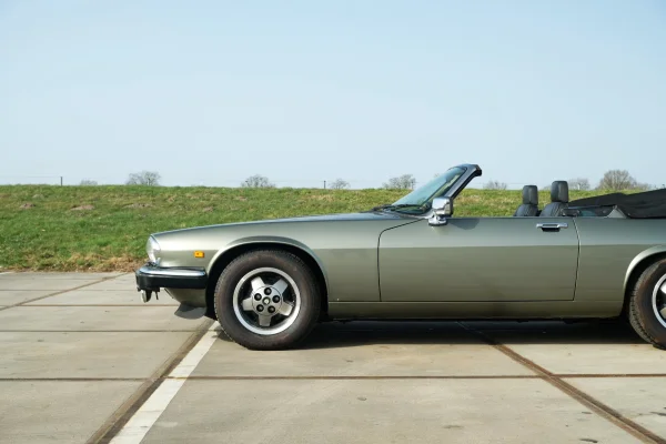 Foto 4 van fotogallerij Jaguar XJS uit 1988