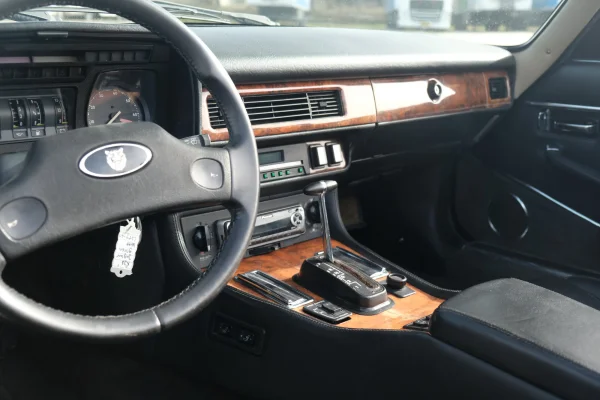 Foto 32 van fotogallerij Jaguar XJS uit 1988