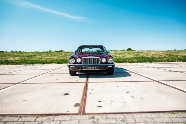 Foto 9 van fotogallerij Jaguar XJ uit 1987
