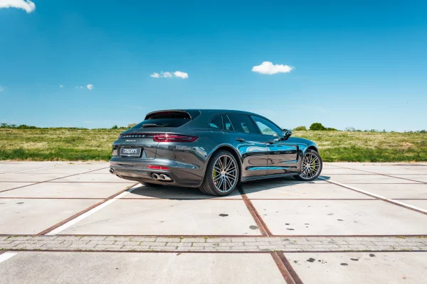 Foto 5 van fotogallerij Porsche Panamera Sport Turismo uit 2020