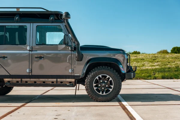 Foto 3 van fotogallerij Land Rover Defender uit 2015