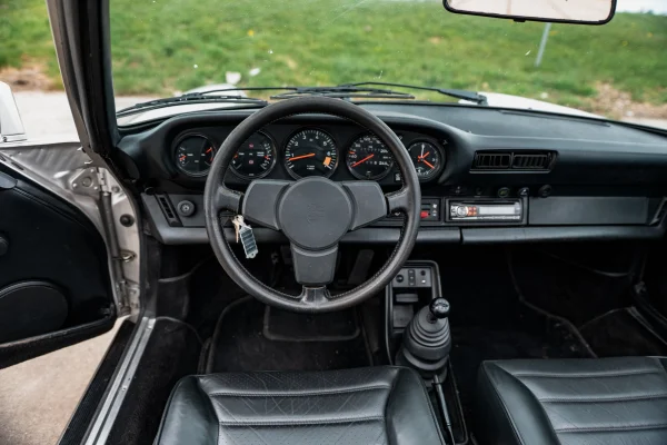 Foto 10 van fotogallerij Porsche 911 uit 1983
