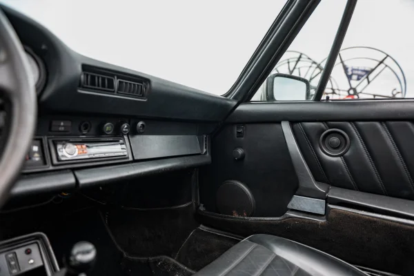 Foto 14 van fotogallerij Porsche 911 uit 1983