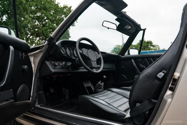 Foto 24 van fotogallerij Porsche 911 uit 1983