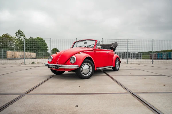 Foto 1 van fotogallerij Volkswagen Kever Cabriolet uit 1971