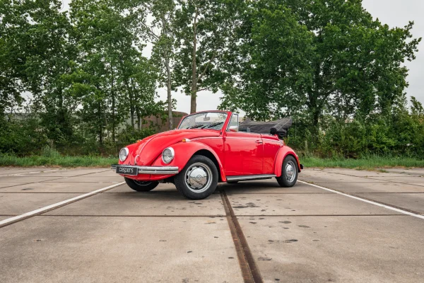 Foto 8 van fotogallerij Volkswagen Kever Cabriolet uit 1971